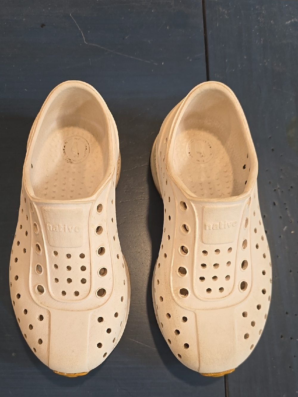 Kids Native Shoes Size 9